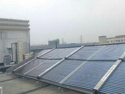 迪歐家私太陽能空氣能熱水工程